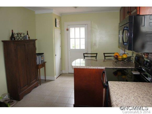 112 Courtland Street - Photo 13