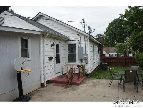 112 Courtland Street - Photo 6