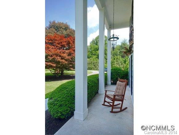 214 NORTH HILLS DRIVE - Photo 17