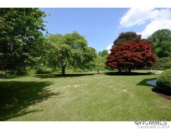 214 NORTH HILLS DRIVE - Photo 18