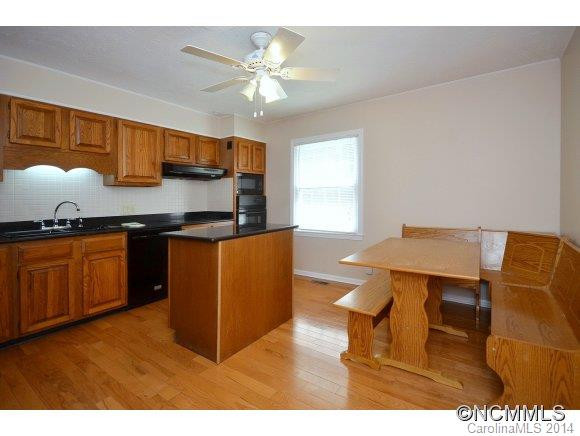 214 NORTH HILLS DRIVE - Photo 7