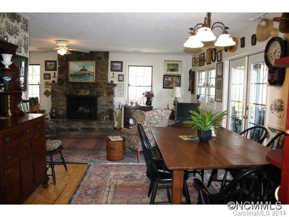 986 Haven Drive - Photo 3