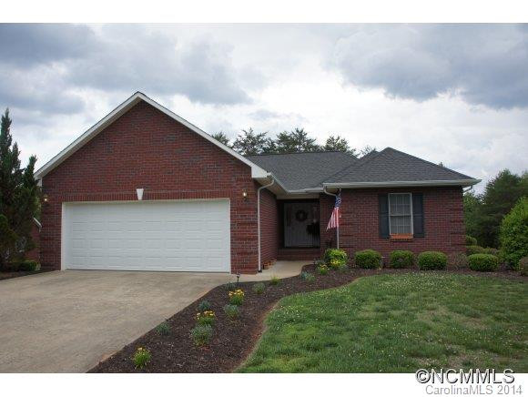 114 Hunters Trace