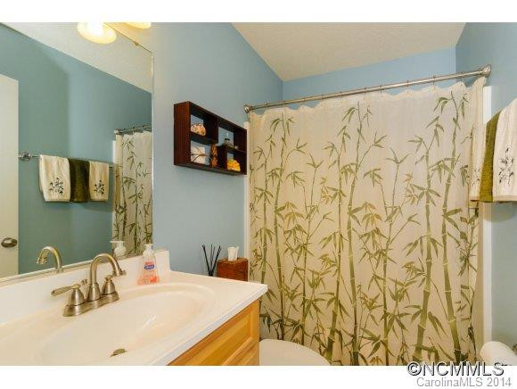 31 Third - Photo 11
