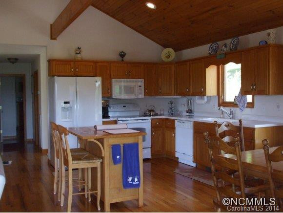 104 Moore Rd. - Photo 4