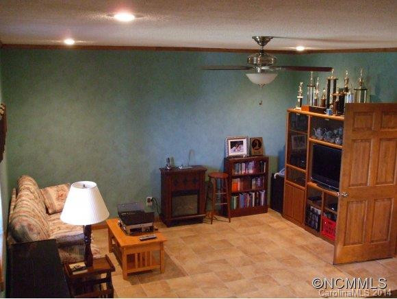 104 Moore Rd. - Photo 5