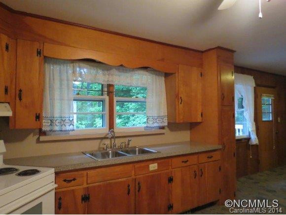 492 Oak Park Dr - Photo 10