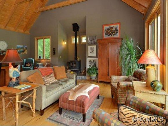 12 SUGAR HOLLOW ORCHARD DR - Photo 5