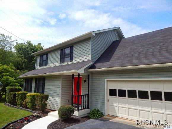 3 Crooked Creek Drive