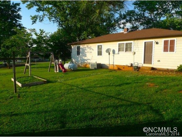 910 Enola Rd - Photo 11