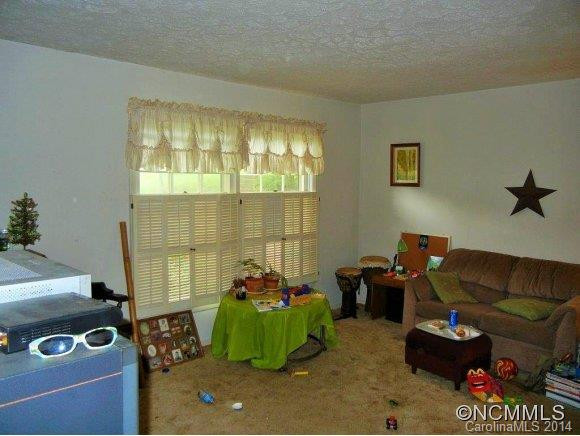 13 Pressley Court - Photo 4