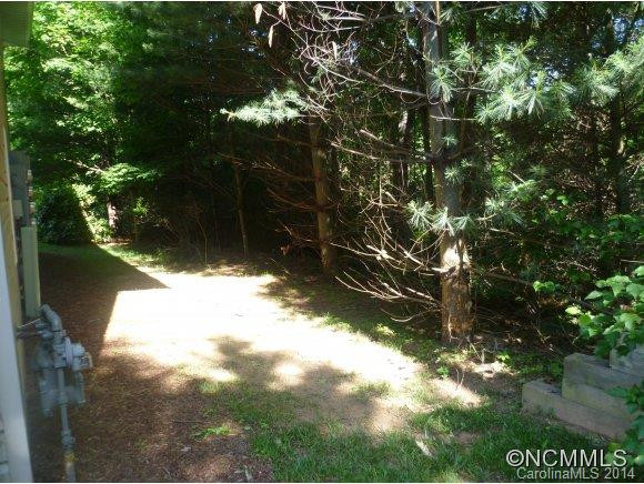 205 Carlyle Way - Photo 2