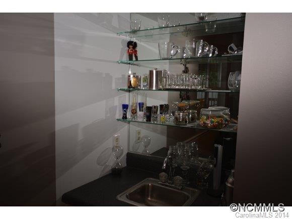 121 Forest Drive - Photo 9