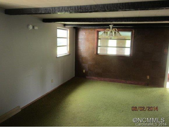 637 Halsbury Ave - Photo 13