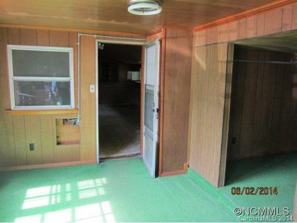 637 Halsbury Ave - Photo 14