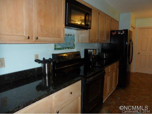 800 Greenwood Drive - Photo 21