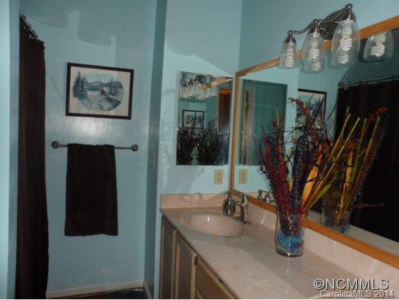 800 Greenwood Drive - Photo 7