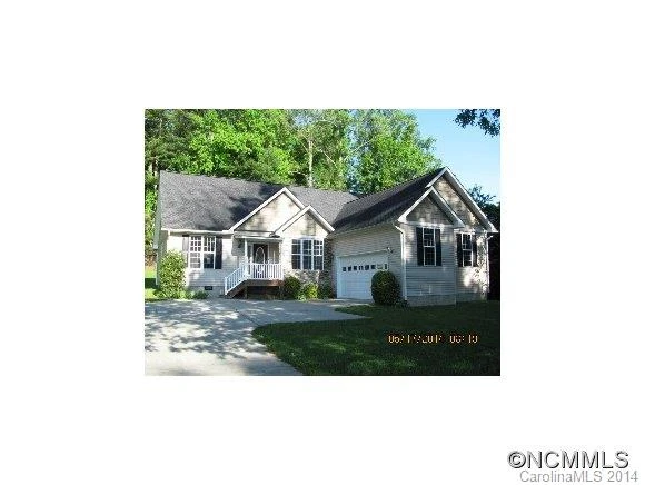 117 North Springs Drive