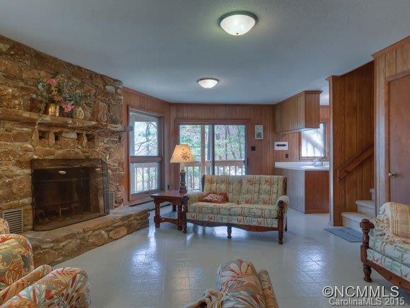 309 Chapman - Photo 11