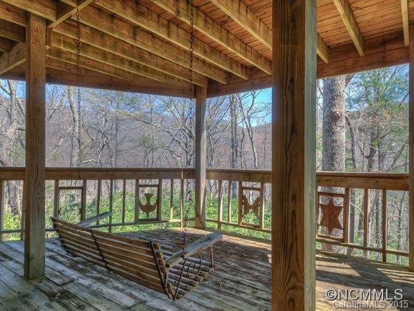309 Chapman - Photo 17