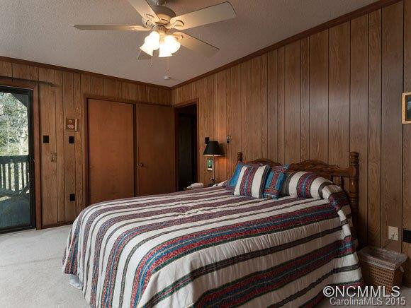 309 Chapman - Photo 7