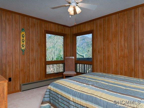309 Chapman - Photo 9