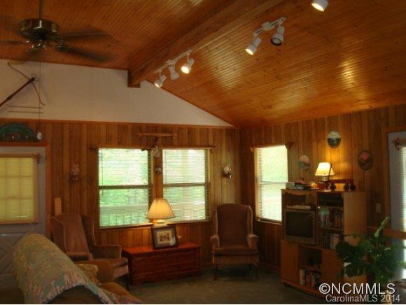 67 Upward Way - Photo 4