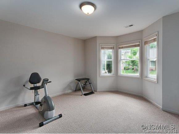 17 KAYLOR DRIVE - Photo 11