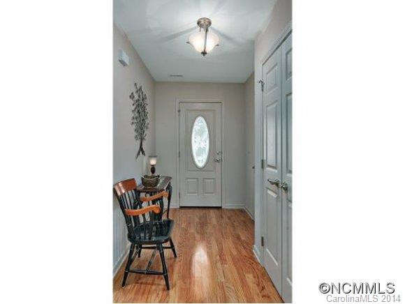 17 KAYLOR DRIVE - Photo 4
