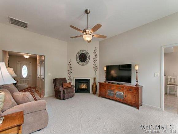 17 KAYLOR DRIVE - Photo 5