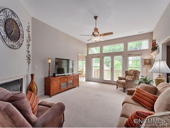17 KAYLOR DRIVE - Photo 6