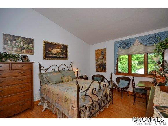 406 Prestwood Lane - Photo 11