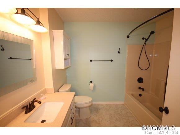 28 Country Ln - Photo 6