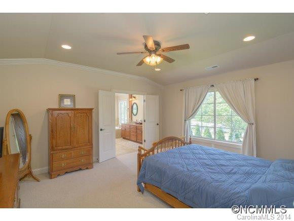 25 Drakes Meadow Lane - Photo 14