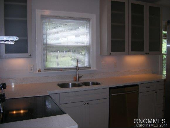 11 Canterbury Road - Photo 5
