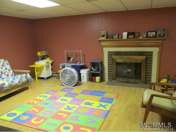 38 Brightwood Lane - Photo 17