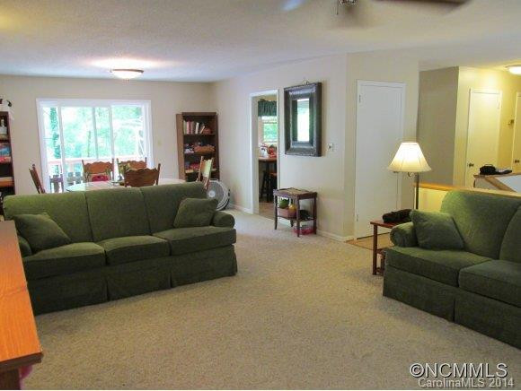 38 Brightwood Lane - Photo 5