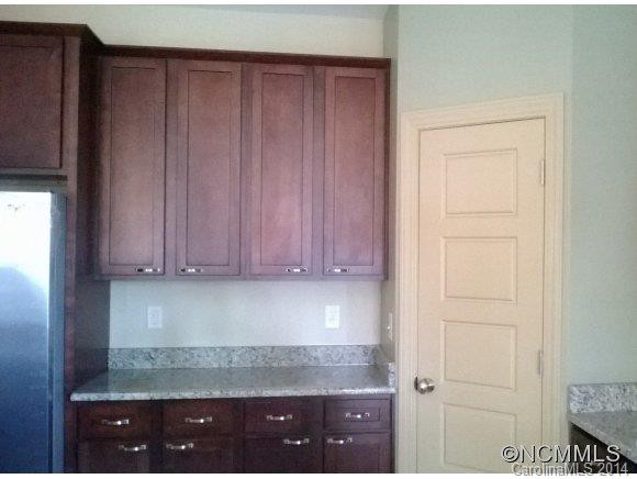 6 West Summit Ave - Photo 4