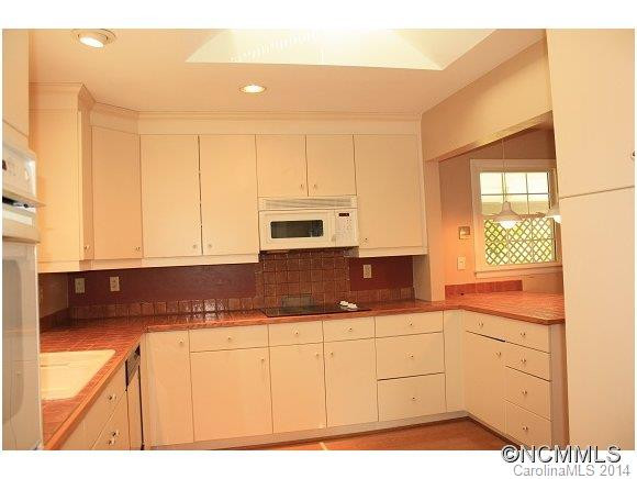 155 Laurel Ave. - Photo 4