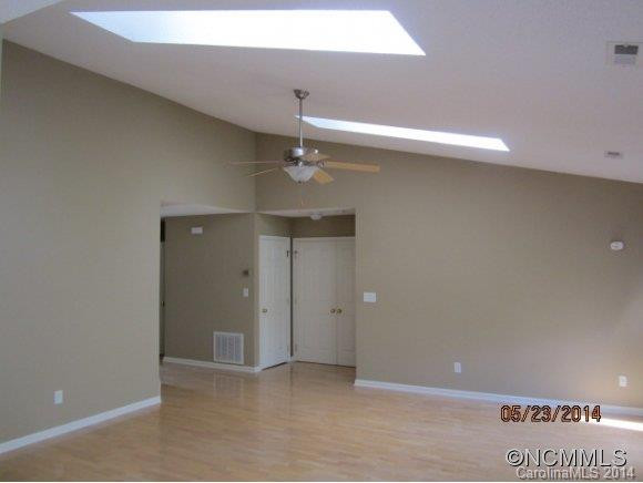 56 Rolling Meadow Rd - Photo 7