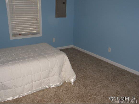 72 Hampton Rd - Photo 5