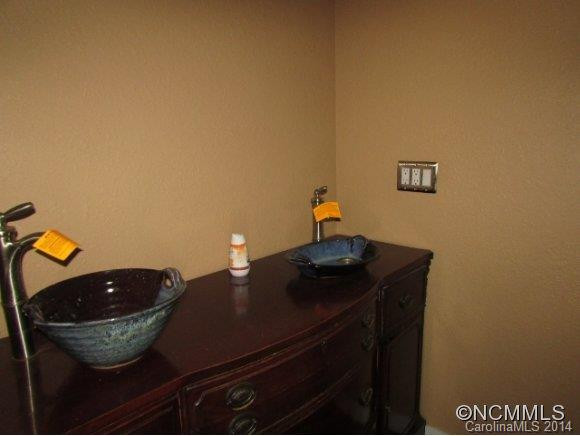 15 Academy Street - Photo 13