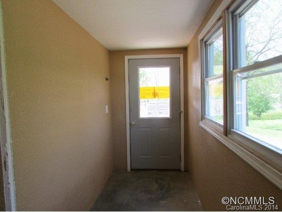 15 Academy Street - Photo 14