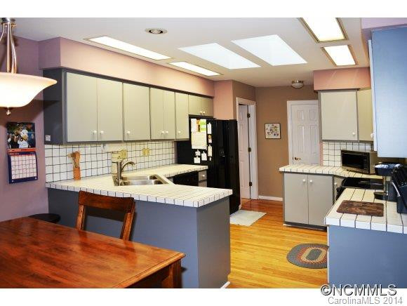 101 Foothills Drive - Photo 11