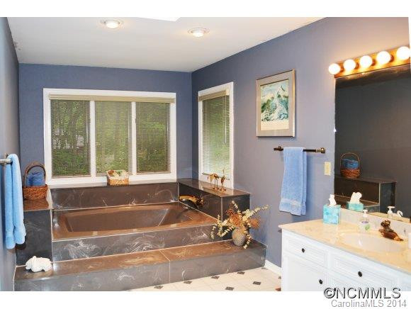101 Foothills Drive - Photo 16