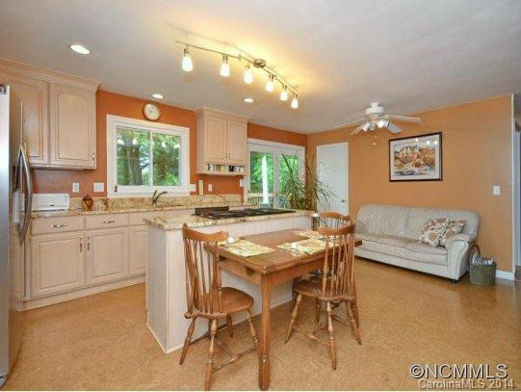 6 S. OAK FOREST DR - Photo 4
