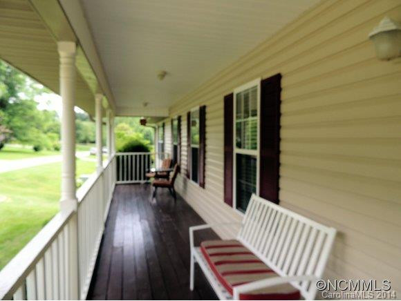 115 Mockingbird Hill Drive - Photo 2