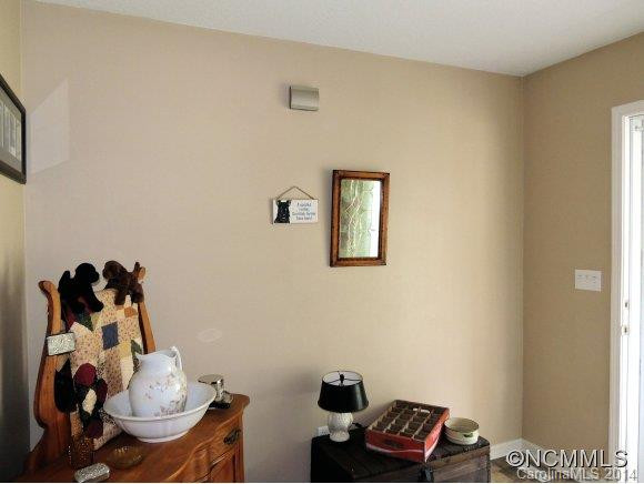 115 Mockingbird Hill Drive - Photo 3