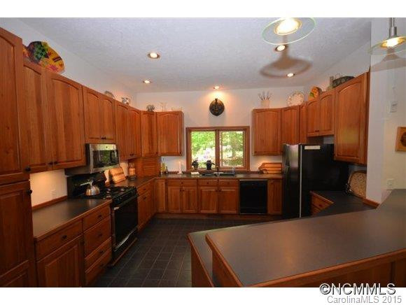 304 Jones Cove Road - Photo 9