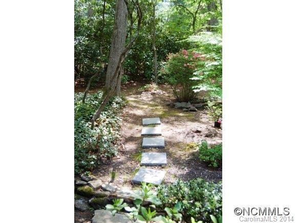 112 Glengary Drive - Photo 17